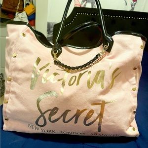Large Victorias Secret City Tour Canvas Tote (Pink)